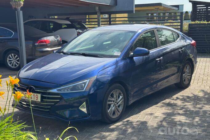 Hyundai Elantra AD Sedan