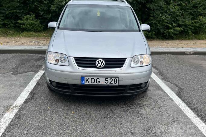 Volkswagen Touran 1 generation Minivan