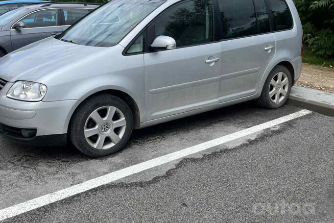 Volkswagen Touran 1 generation Minivan