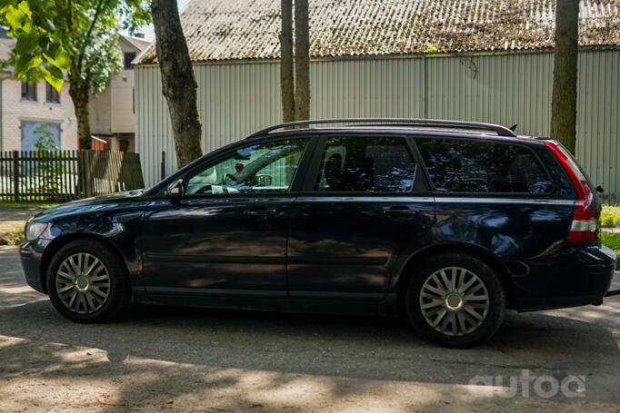 Volvo V50 1 generation wagon