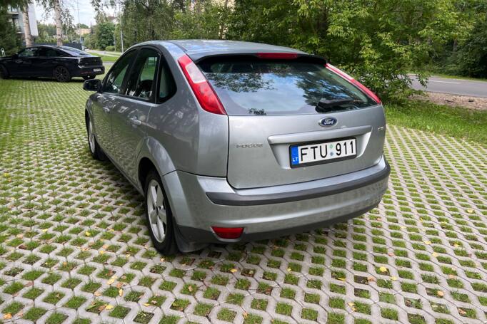 Ford Focus 2 generation Hatchback 5-doors