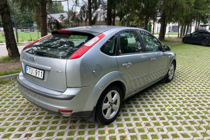 Ford Focus 2 generation Hatchback 5-doors