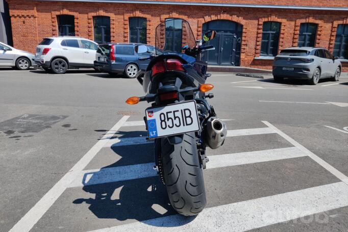 Yamaha FZ