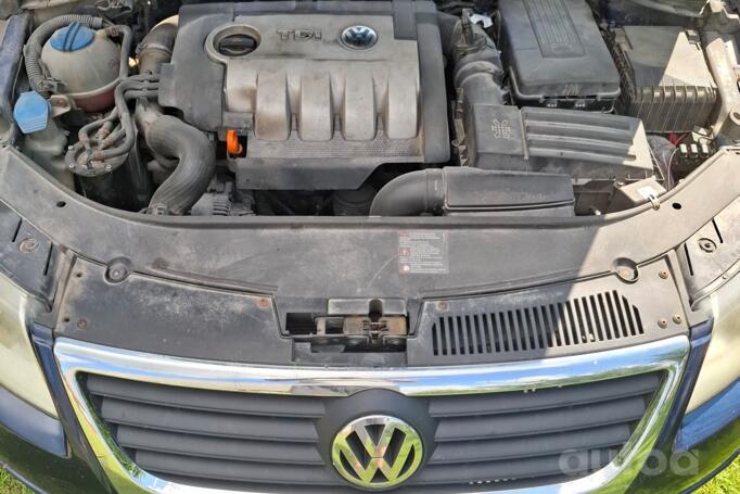 Volkswagen Passat B6 wagon 5-doors