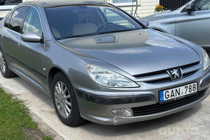 Peugeot 607