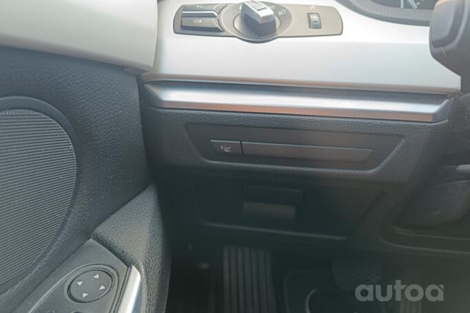 BMW 5 Series F07/F10/F11 Gran Turismo liftback