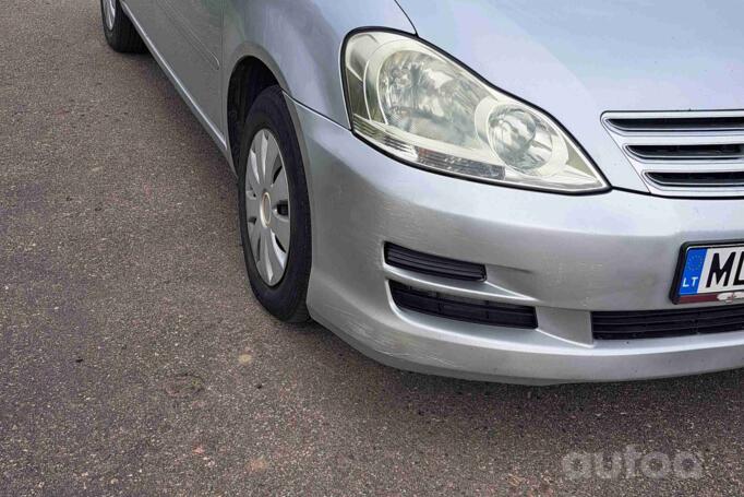 Toyota Avensis Verso