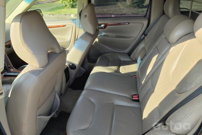 Volvo XC70 3 generation wagon