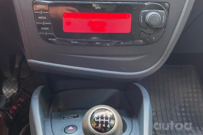 SEAT Leon 2 generation [restyling] Hatchback