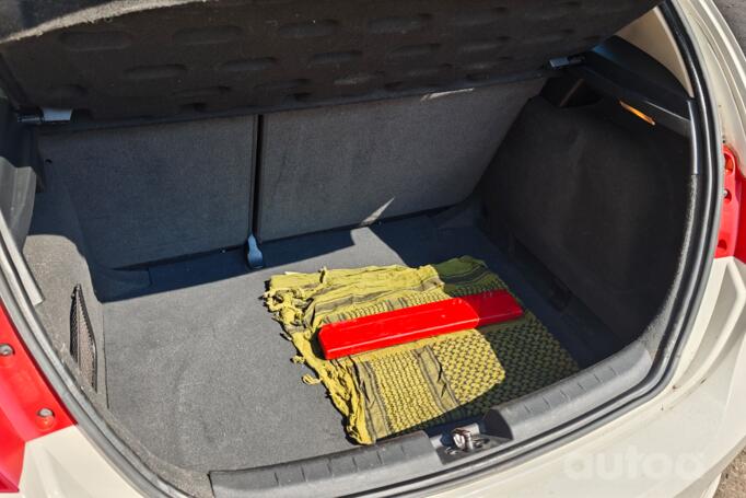 SEAT Leon 2 generation [restyling] Hatchback