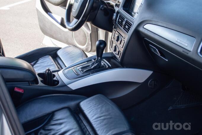 Audi Q5 8R Crossover