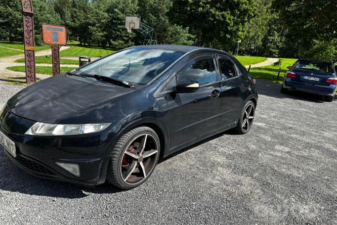 Honda Civic 8 generation Hatchback 5-doors