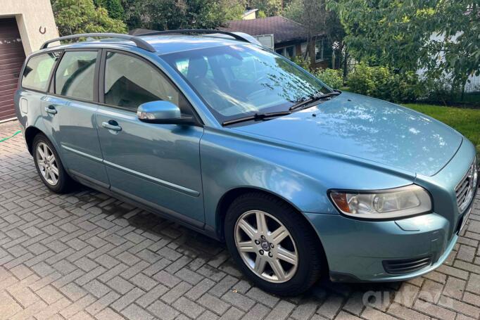 Volvo V50