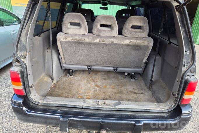 Chrysler Voyager 2 generation Grand minivan 4-doors