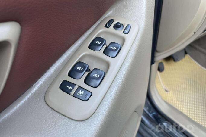 Volvo XC90 1 generation [restyling] Crossover