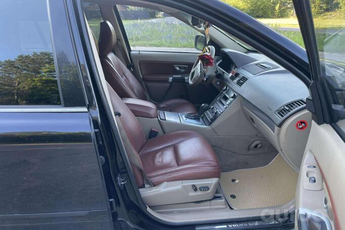 Volvo XC90 1 generation [restyling] Crossover