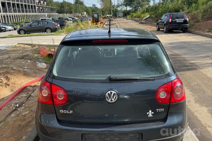 Volkswagen Golf 5 generation Hatchback 5-doors