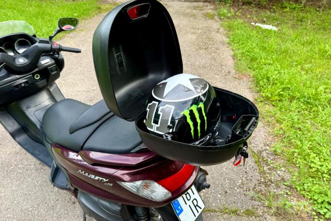 Yamaha MAJESTY