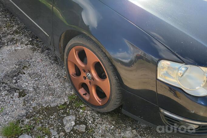 Volkswagen Passat B6 wagon 5-doors