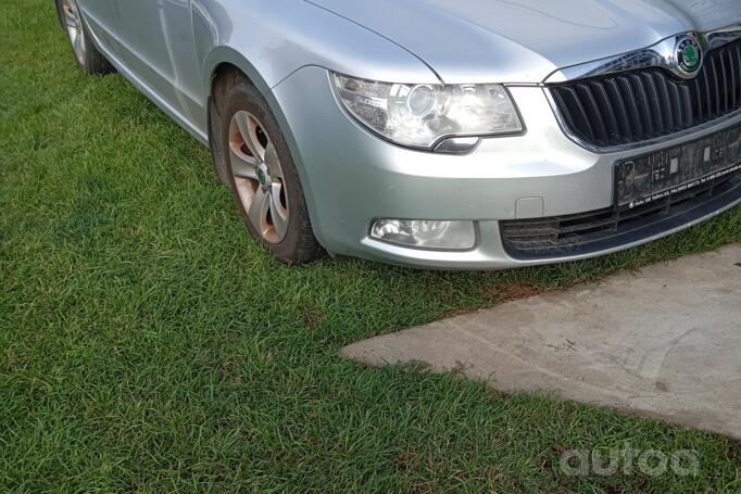 Skoda Superb 2 generation Combi wagon
