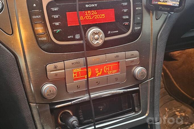 Ford Mondeo 4 generation Sedan