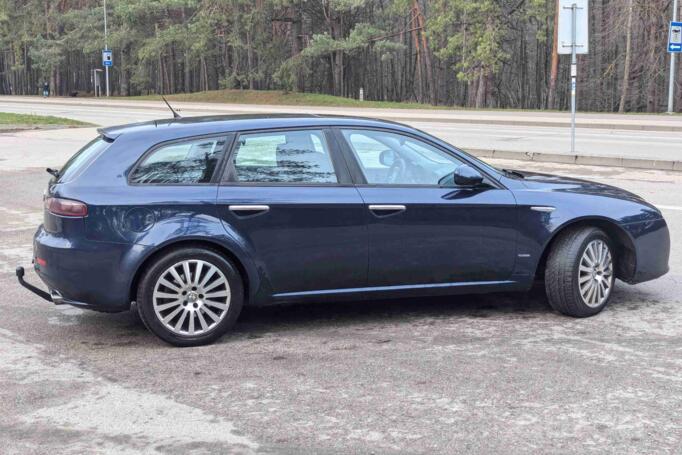 Alfa Romeo 159