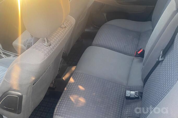 Opel Astra G wagon 5-doors
