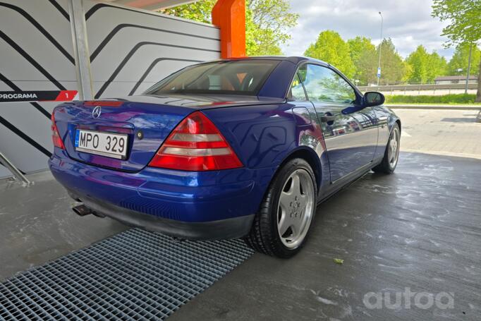 Mercedes-Benz SLK-Class R170 Roadster