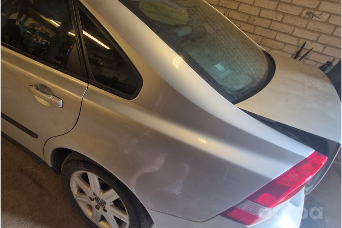 Volvo S40 2 generation Sedan
