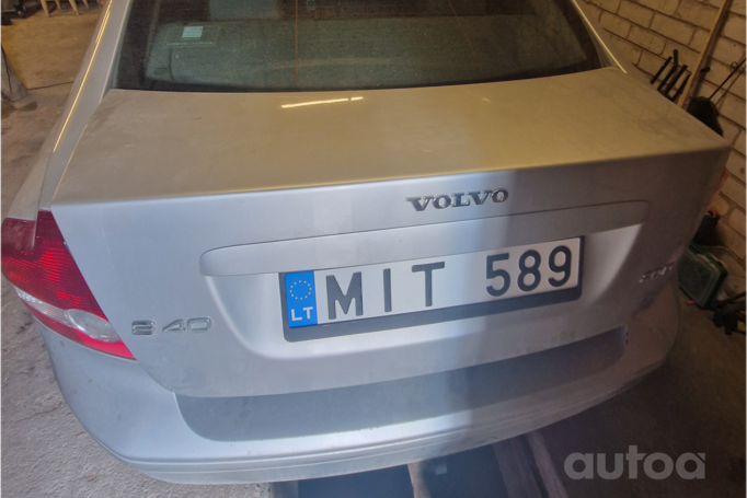 Volvo S40 2 generation Sedan