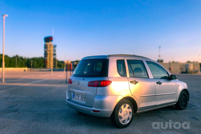 Mazda 2 DY Hatchback