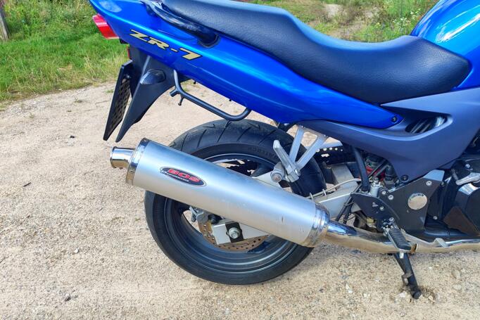 Kawasaki ZR