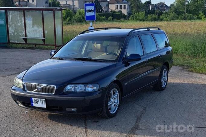Volvo V70 2 generation R wagon 5-doors