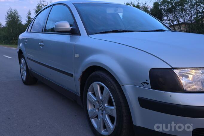 Volkswagen Passat B5 Sedan 4-doors
