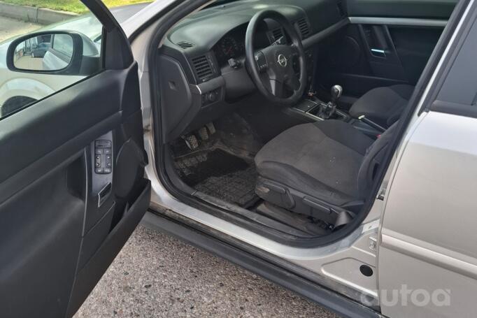 Opel Vectra C Sedan 4-doors