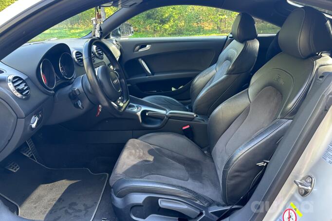 Audi TT 8J [restyling] S Coupe 2-doors