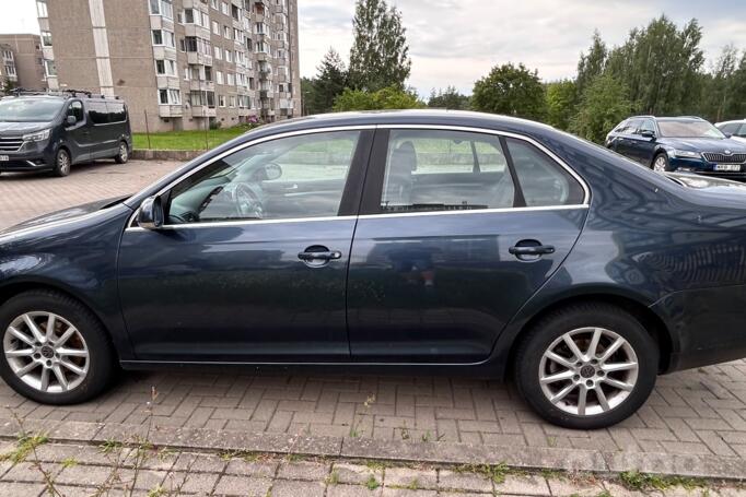 Volkswagen Jetta 5 generation Sedan 4-doors
