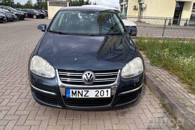 Volkswagen Jetta 5 generation Sedan 4-doors
