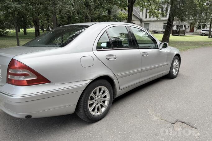 Mercedes-Benz C-Class W203/S203/CL203 Sedan 4-doors