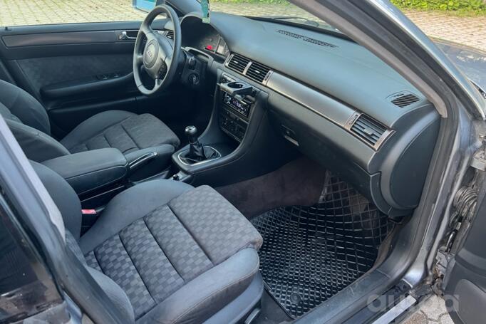 Audi A6 4B/C5 wagon 5-doors