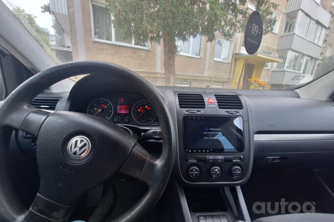 Volkswagen Golf GTI 5 generation