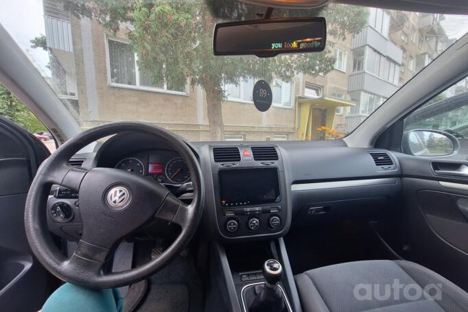 Volkswagen Golf GTI 5 generation