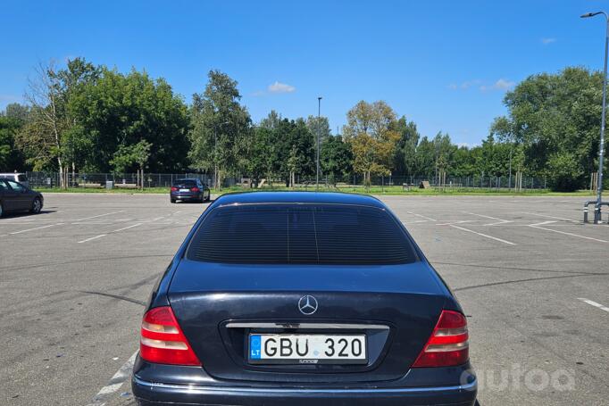 Mercedes-Benz S-Class W220 Sedan