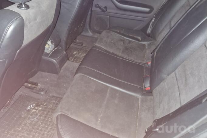 Audi A4 B6 Avant wagon 5-doors