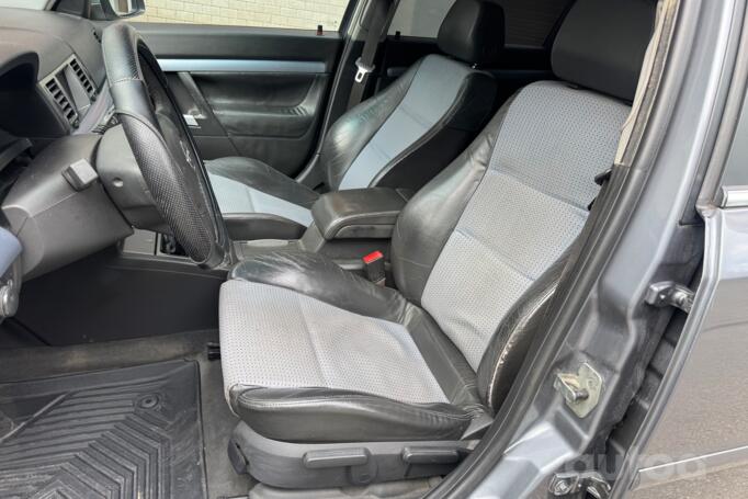 Opel Vectra C GTS hatchback
