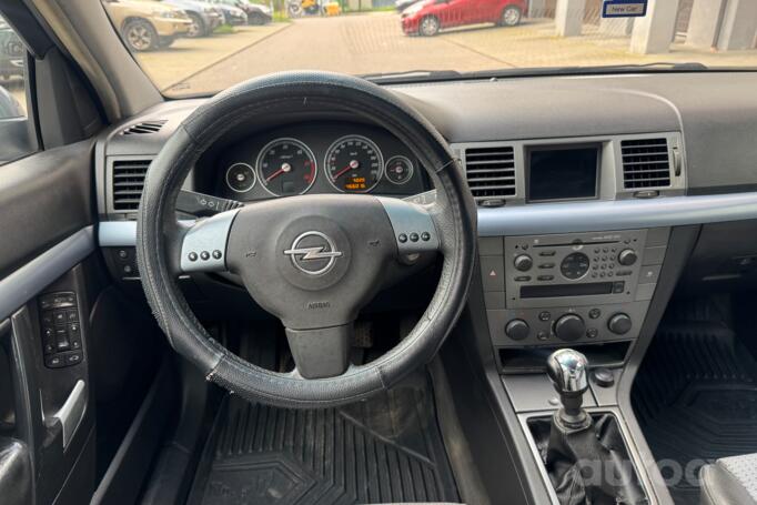 Opel Vectra C GTS hatchback