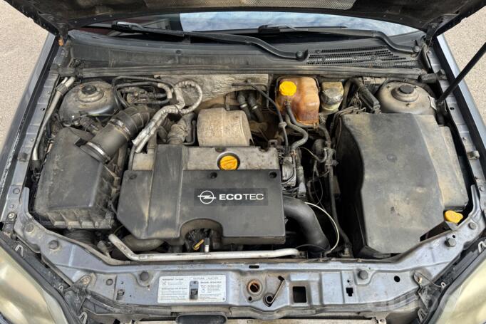 Opel Vectra C GTS hatchback