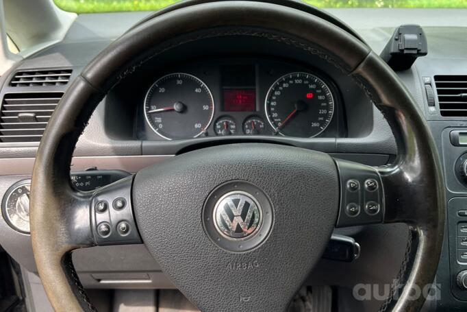 Volkswagen Touran 1 generation Minivan