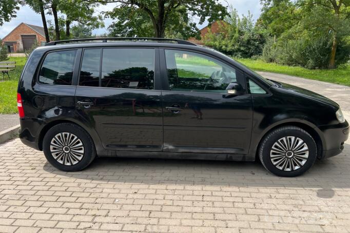Volkswagen Touran 1 generation Minivan