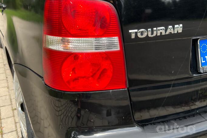 Volkswagen Touran 1 generation Minivan